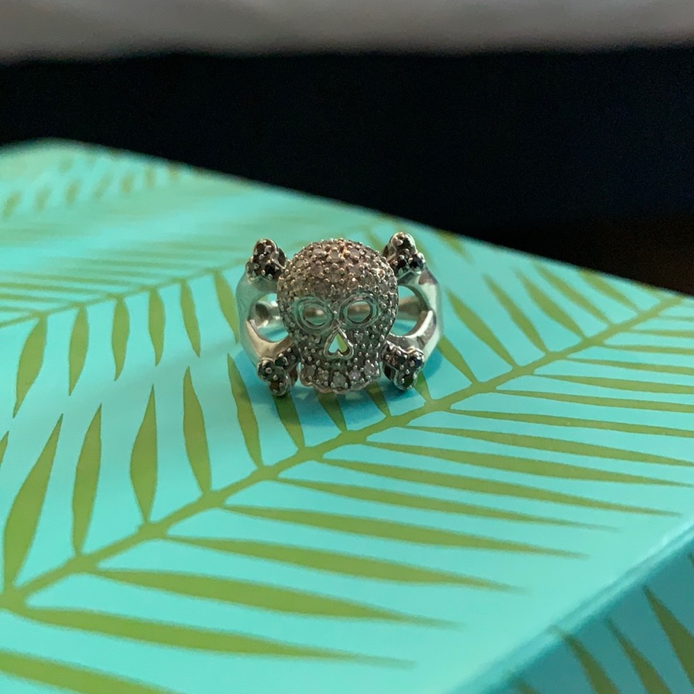White Gold, White & Black Diamond Skull Ring